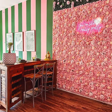Dreaming With Dolly - Luxe Stay Near Broadway Nashville Exterior photo