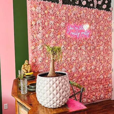 Dreaming With Dolly - Luxe Stay Near Broadway Nashville Exterior photo